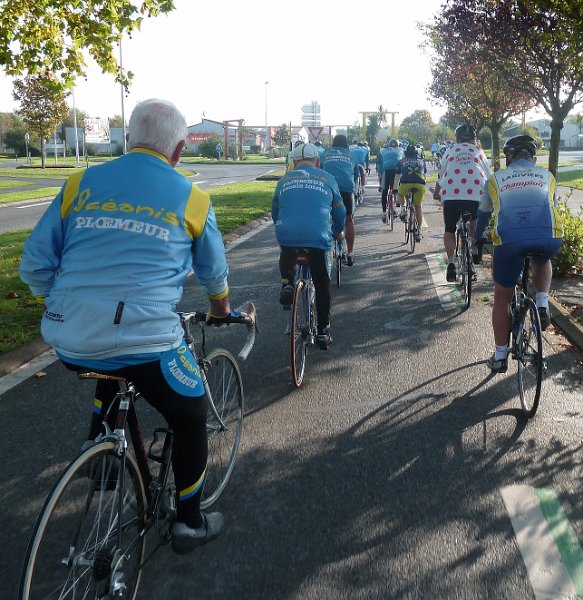 2010-10-10 09 26 Tour d_honneur.JPG